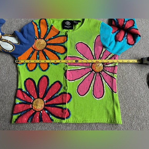 Michael Simon M Sweater Cardigan Flowers Daisy valentines day Gift Idea, - Picture 6 of 8